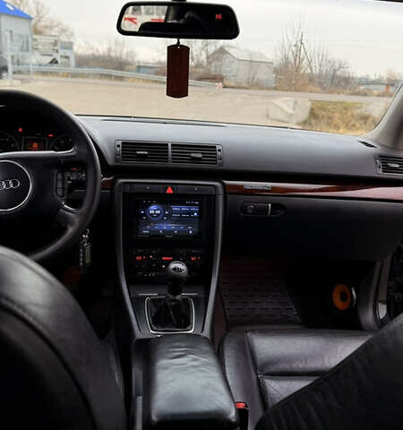 Чорний Ауді А4, об'ємом двигуна 3 л та пробігом 237 тис. км за 5000 $, фото 37 на Automoto.ua