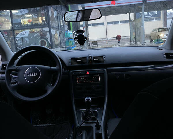 Черный Ауди А4, объемом двигателя 1.6 л и пробегом 237 тыс. км за 5350 $, фото 4 на Automoto.ua