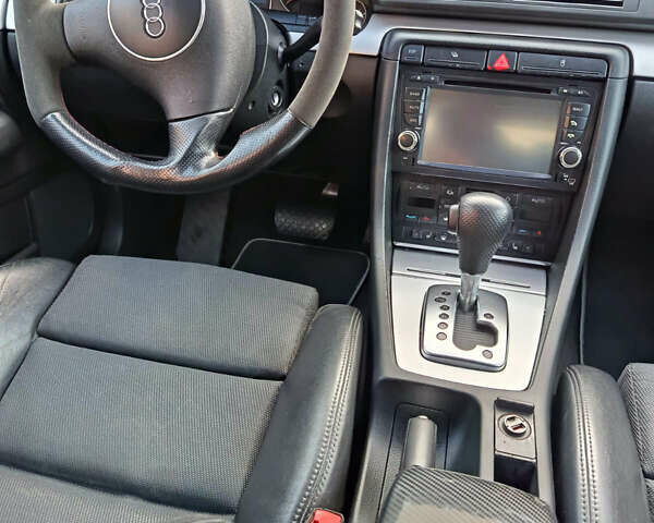 Чорний Ауді А4, об'ємом двигуна 1.78 л та пробігом 228 тис. км за 6150 $, фото 11 на Automoto.ua