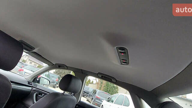 Черный Ауди А4, объемом двигателя 1.9 л и пробегом 280 тыс. км за 4800 $, фото 4 на Automoto.ua