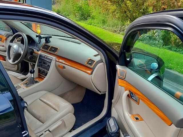 Черный Ауди А4, объемом двигателя 1.8 л и пробегом 351 тыс. км за 5150 $, фото 3 на Automoto.ua