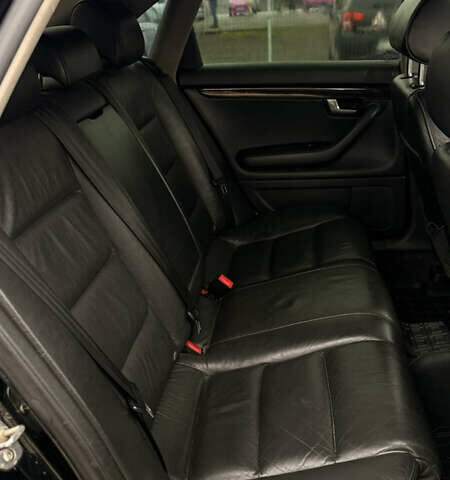 Чорний Ауді А4, об'ємом двигуна 3 л та пробігом 237 тис. км за 5000 $, фото 33 на Automoto.ua