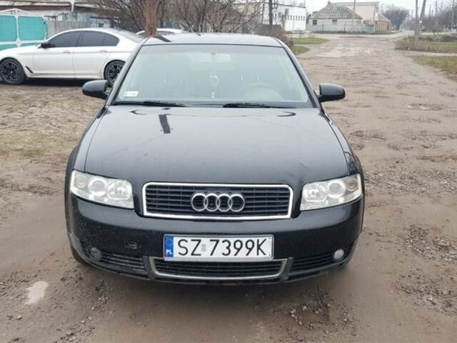 Черный Ауди А4, объемом двигателя 1.9 л и пробегом 1 тыс. км за 2400 $, фото 2 на Automoto.ua