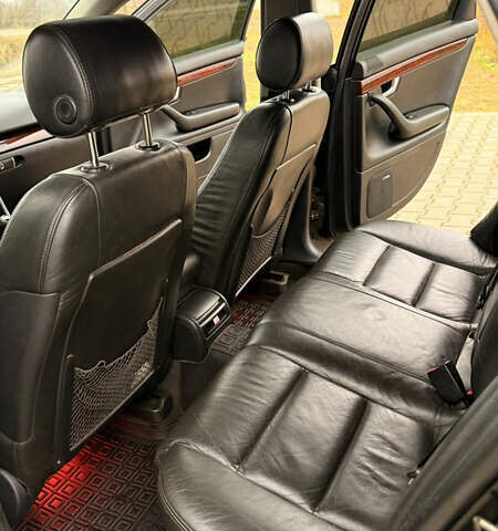 Чорний Ауді А4, об'ємом двигуна 3 л та пробігом 237 тис. км за 5000 $, фото 36 на Automoto.ua