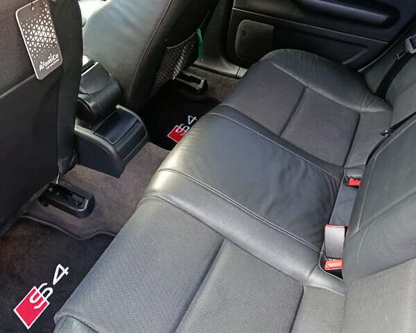 Чорний Ауді А4, об'ємом двигуна 1.78 л та пробігом 228 тис. км за 6150 $, фото 27 на Automoto.ua