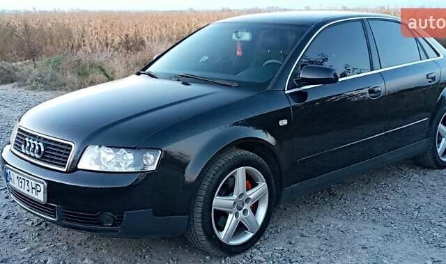 Чорний Ауді А4, об'ємом двигуна 2.5 л та пробігом 215 тис. км за 4400 $, фото 4 на Automoto.ua