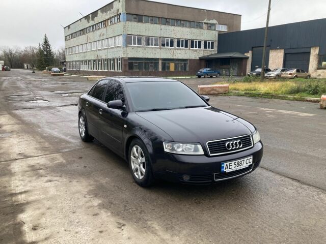 Черный Ауди А4, объемом двигателя 2 л и пробегом 216 тыс. км за 4500 $, фото 1 на Automoto.ua