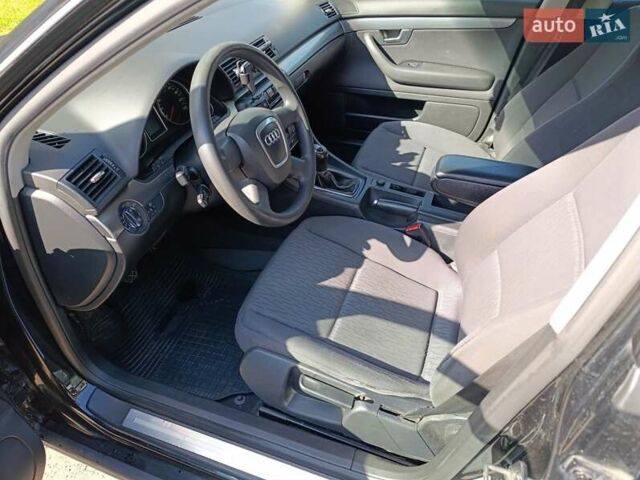 Черный Ауди А4, объемом двигателя 1.6 л и пробегом 325 тыс. км за 5999 $, фото 14 на Automoto.ua