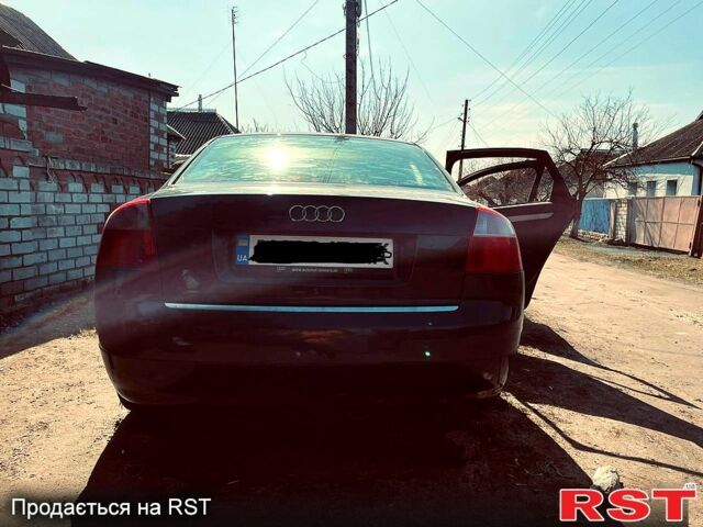 Черный Ауди А4, объемом двигателя 1.9 л и пробегом 290 тыс. км за 2000 $, фото 1 на Automoto.ua