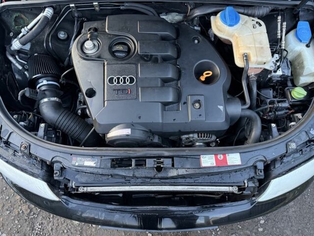 Черный Ауди А4, объемом двигателя 1.9 л и пробегом 300 тыс. км за 2350 $, фото 4 на Automoto.ua