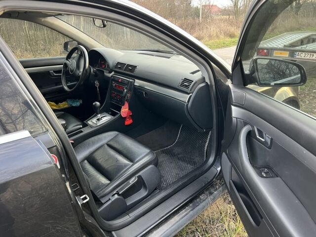 Черный Ауди А4, объемом двигателя 2.4 л и пробегом 250 тыс. км за 1450 $, фото 2 на Automoto.ua