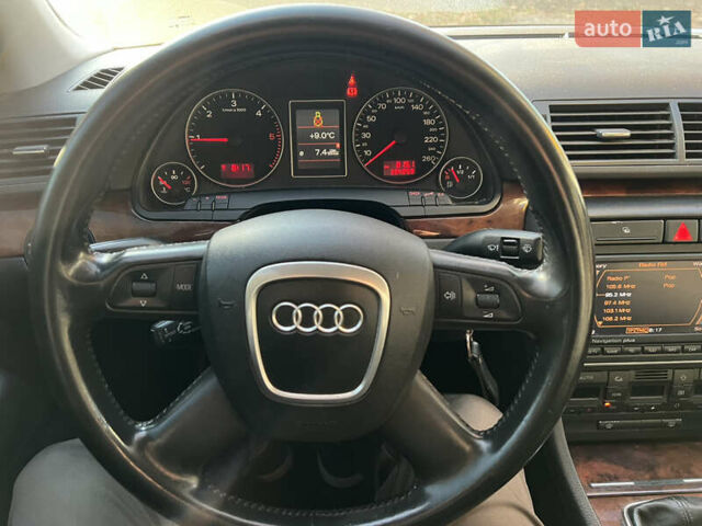 Чорний Ауді А4, об'ємом двигуна 2.5 л та пробігом 394 тис. км за 3500 $, фото 4 на Automoto.ua