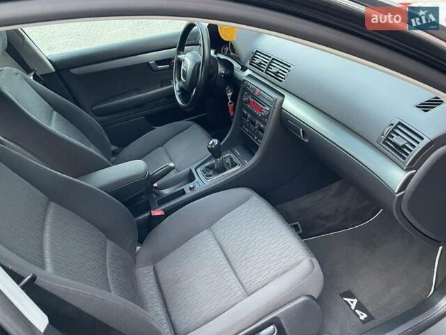 Чорний Ауді А4, об'ємом двигуна 2 л та пробігом 263 тис. км за 7650 $, фото 42 на Automoto.ua