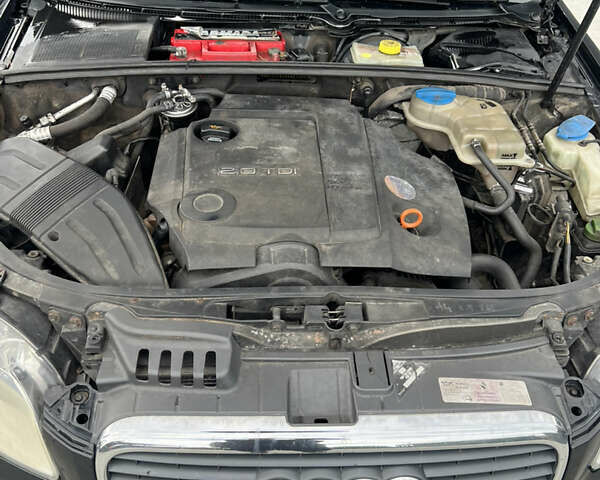 Черный Ауди А4, объемом двигателя 1.97 л и пробегом 280 тыс. км за 7200 $, фото 15 на Automoto.ua