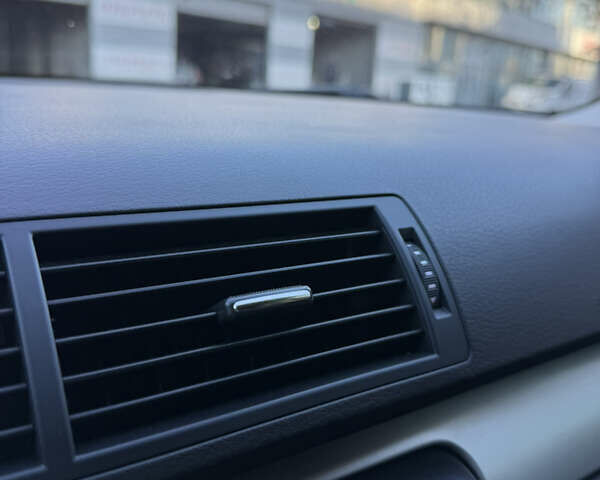 Черный Ауди А4, объемом двигателя 2 л и пробегом 173 тыс. км за 9000 $, фото 13 на Automoto.ua