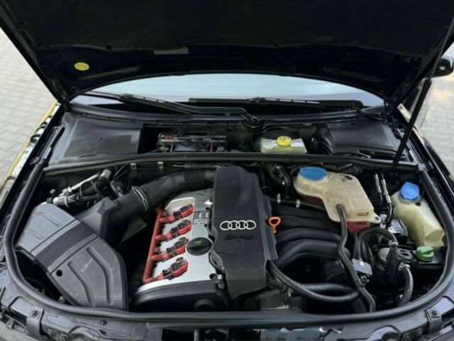 Черный Ауди А4, объемом двигателя 2 л и пробегом 217 тыс. км за 5200 $, фото 3 на Automoto.ua