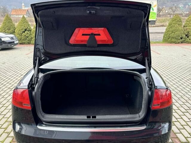 Ауди А4 2005 в Тячеве на Automoto.ua Черный Ауди А4, объемом двигателя 2 л и пробегом 278 тыс. км за 6000 $, фото 4 на Automoto.ua