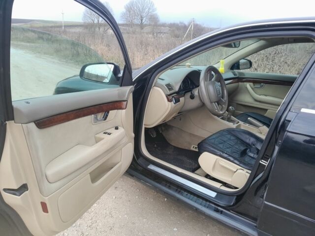 Черный Ауди А4, объемом двигателя 2 л и пробегом 220 тыс. км за 4200 $, фото 4 на Automoto.ua