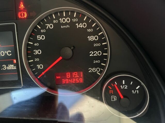 Чорний Ауді А4, об'ємом двигуна 2.5 л та пробігом 394 тис. км за 3500 $, фото 6 на Automoto.ua