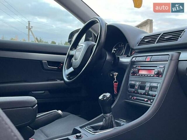 Чорний Ауді А4, об'ємом двигуна 2 л та пробігом 263 тис. км за 7650 $, фото 45 на Automoto.ua