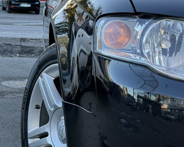 Черный Ауди А4, объемом двигателя 2 л и пробегом 173 тыс. км за 9000 $, фото 4 на Automoto.ua