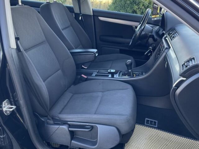 Ауди А4 2005 в Тульчине на Automoto.ua Черный Ауди А4, объемом двигателя 2 л и пробегом 300 тыс. км за 2699 $, фото 13 на Automoto.ua