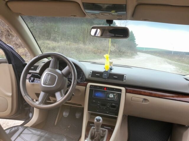 Черный Ауди А4, объемом двигателя 2 л и пробегом 220 тыс. км за 4200 $, фото 5 на Automoto.ua