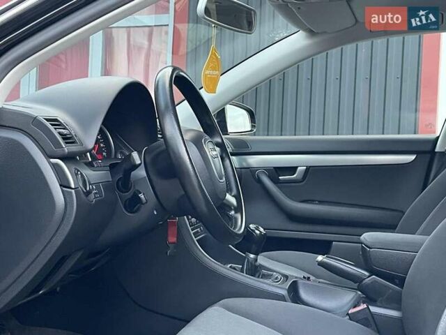 Чорний Ауді А4, об'ємом двигуна 2 л та пробігом 263 тис. км за 7650 $, фото 48 на Automoto.ua