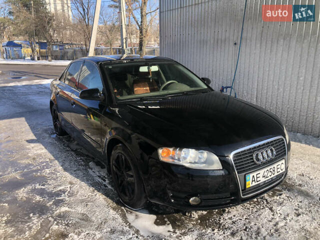 Черный Ауди А4, объемом двигателя 2 л и пробегом 230 тыс. км за 6000 $, фото 5 на Automoto.ua