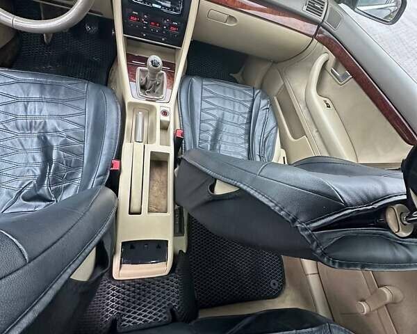 Черный Ауди А4, объемом двигателя 1.98 л и пробегом 300 тыс. км за 4500 $, фото 20 на Automoto.ua