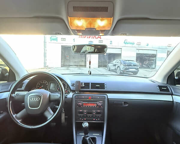 Черный Ауди А4, объемом двигателя 2 л и пробегом 173 тыс. км за 9000 $, фото 10 на Automoto.ua