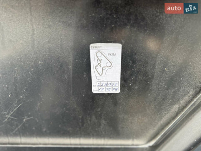 Черный Ауди А4, объемом двигателя 1.6 л и пробегом 234 тыс. км за 5650 $, фото 44 на Automoto.ua