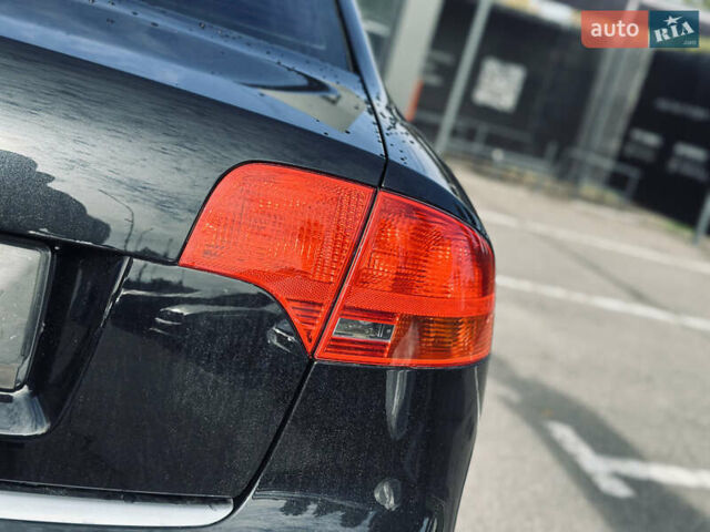 Ауді А4 2006 у Кременчуге на Automoto.ua Чорний Ауді А4, об'ємом двигуна 2.5 л та пробігом 226 тис. км за 7999 $, фото 5 на Automoto.ua