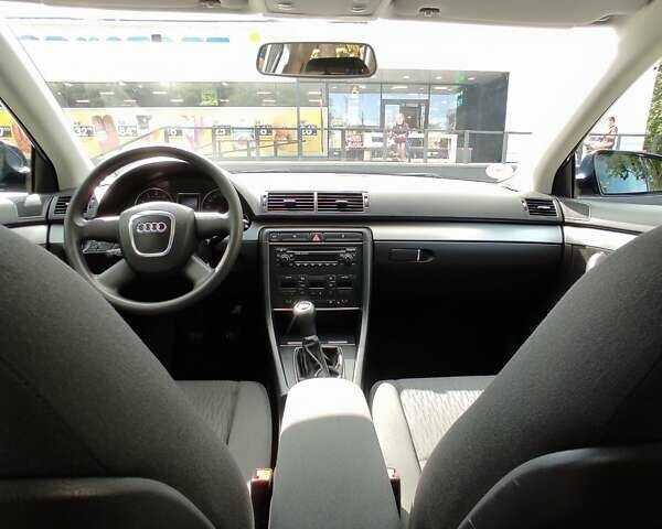 Черный Ауди А4, объемом двигателя 1.6 л и пробегом 245 тыс. км за 7650 $, фото 77 на Automoto.ua