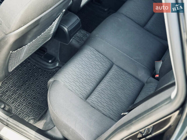 Ауді А4 2006 у Кременчуге на Automoto.ua Чорний Ауді А4, об'ємом двигуна 2.5 л та пробігом 226 тис. км за 7999 $, фото 12 на Automoto.ua