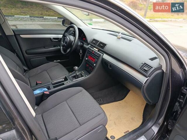Черный Ауди А4, объемом двигателя 1.6 л и пробегом 302 тыс. км за 5700 $, фото 13 на Automoto.ua