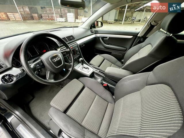 Чорний Ауді А4, об'ємом двигуна 1.8 л та пробігом 192 тис. км за 7550 $, фото 19 на Automoto.ua