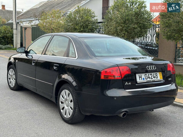 Ауді А4 2006 у Вінниці на Automoto.ua Чорний Ауді А4, об'ємом двигуна 2 л та пробігом 152 тис. км за 8499 $, фото 9 на Automoto.ua