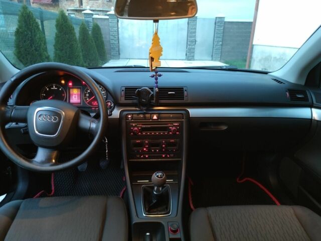 Ауді А4 2006 у Береговом на Automoto.ua Чорний Ауді А4, об'ємом двигуна 2 л та пробігом 277 тис. км за 6800 $, фото 3 на Automoto.ua