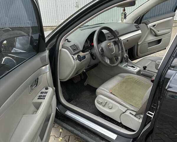 Черный Ауди А4, объемом двигателя 2.7 л и пробегом 492 тыс. км за 7000 $, фото 8 на Automoto.ua