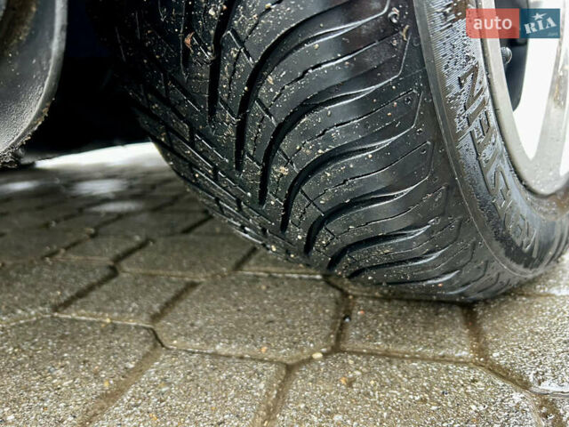 Чорний Ауді А4, об'ємом двигуна 1.8 л та пробігом 192 тис. км за 7550 $, фото 15 на Automoto.ua