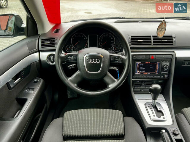 Чорний Ауді А4, об'ємом двигуна 1.8 л та пробігом 192 тис. км за 7550 $, фото 24 на Automoto.ua