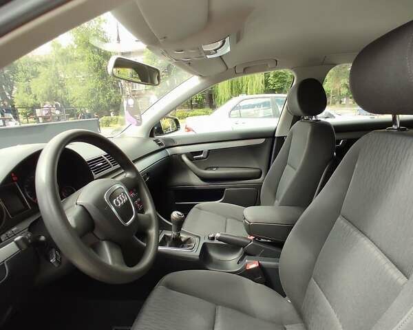 Черный Ауди А4, объемом двигателя 1.6 л и пробегом 245 тыс. км за 7650 $, фото 71 на Automoto.ua