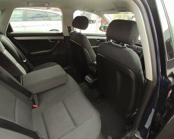 Черный Ауди А4, объемом двигателя 1.6 л и пробегом 245 тыс. км за 7650 $, фото 82 на Automoto.ua