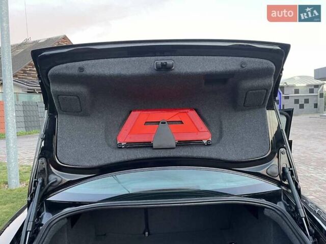 Чорний Ауді А4, об'ємом двигуна 2 л та пробігом 173 тис. км за 7650 $, фото 72 на Automoto.ua