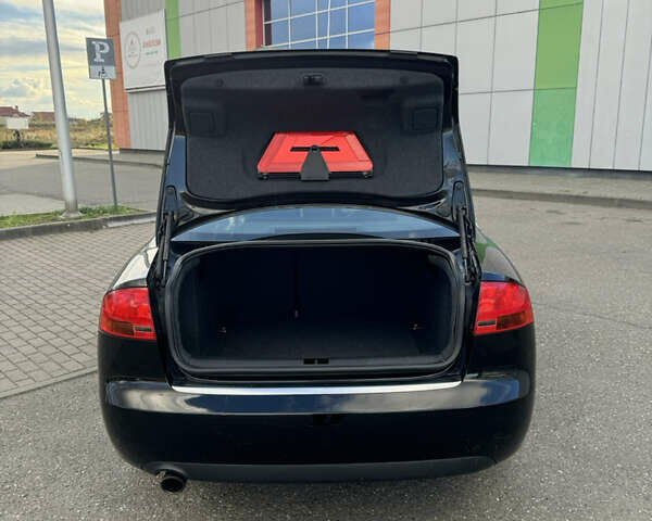 Черный Ауди А4, объемом двигателя 1.6 л и пробегом 217 тыс. км за 6990 $, фото 9 на Automoto.ua