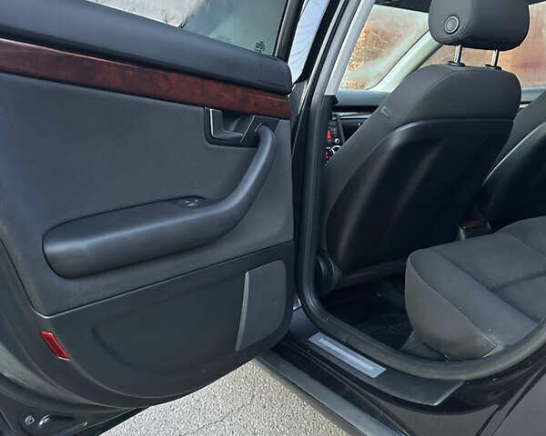 Черный Ауди А4, объемом двигателя 1.78 л и пробегом 245 тыс. км за 6900 $, фото 22 на Automoto.ua