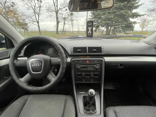 Чорний Ауді А4, об'ємом двигуна 2 л та пробігом 300 тис. км за 3100 $, фото 6 на Automoto.ua