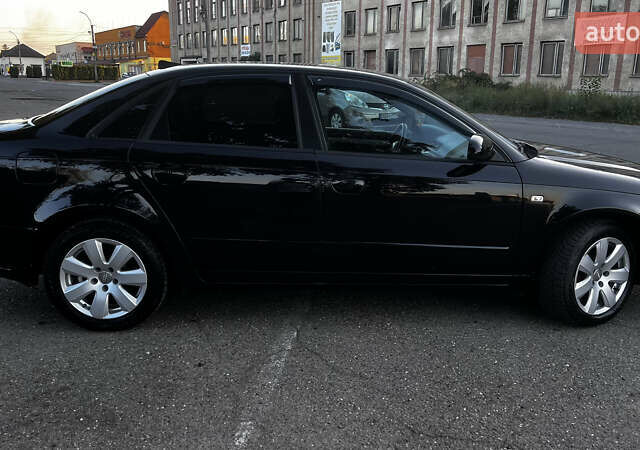 Чорний Ауді А4, об'ємом двигуна 2 л та пробігом 285 тис. км за 5450 $, фото 2 на Automoto.ua
