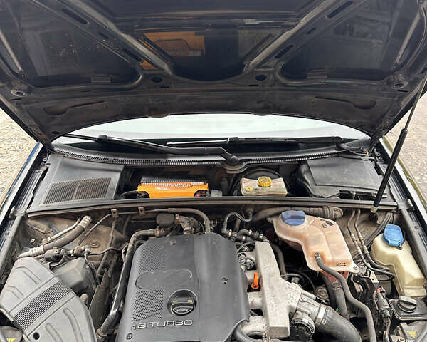 Чорний Ауді А4, об'ємом двигуна 1.78 л та пробігом 295 тис. км за 7299 $, фото 14 на Automoto.ua